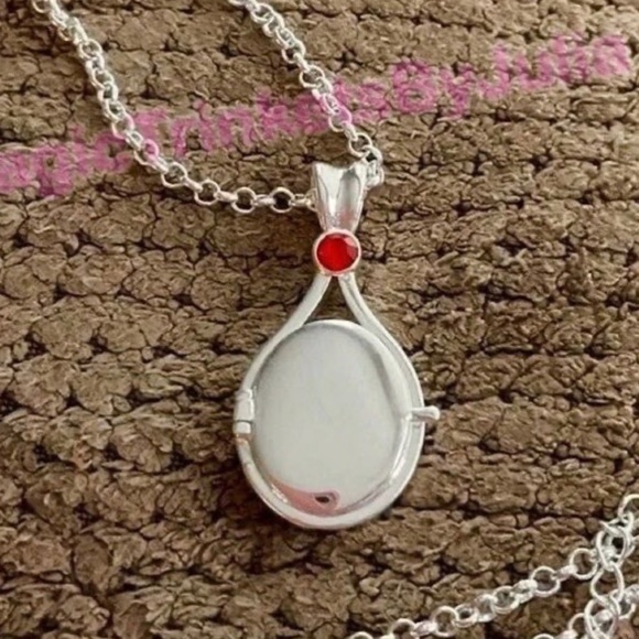 H2O Just Add Water Locket Rikki Mermaid Necklace - Picture 1 of 5